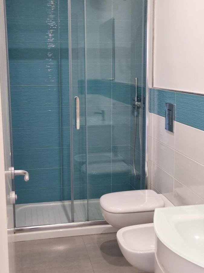 Guest House Emily Suites סורנטו מראה חיצוני תמונה