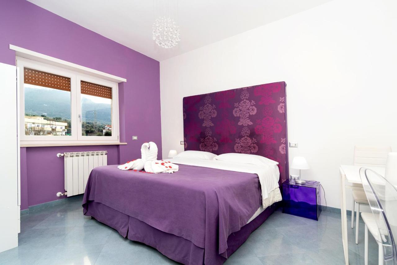 Guest House Emily Suites סורנטו מראה חיצוני תמונה