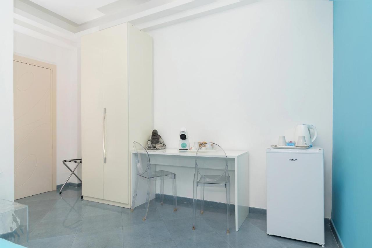 Guest House Emily Suites סורנטו מראה חיצוני תמונה